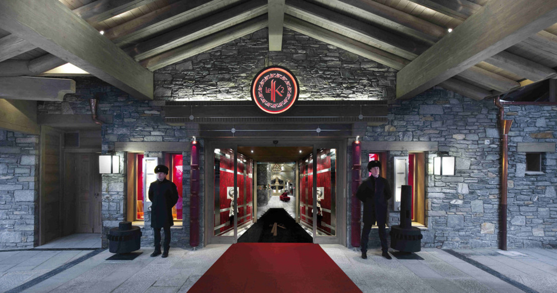 Car hire with driver to Le K2 Palace in Courchevel