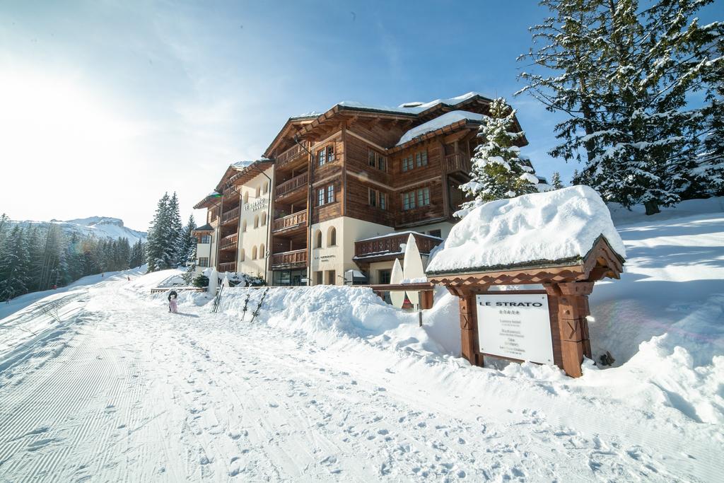 Car hire with driver to Le Strato Hotel in Courchevel